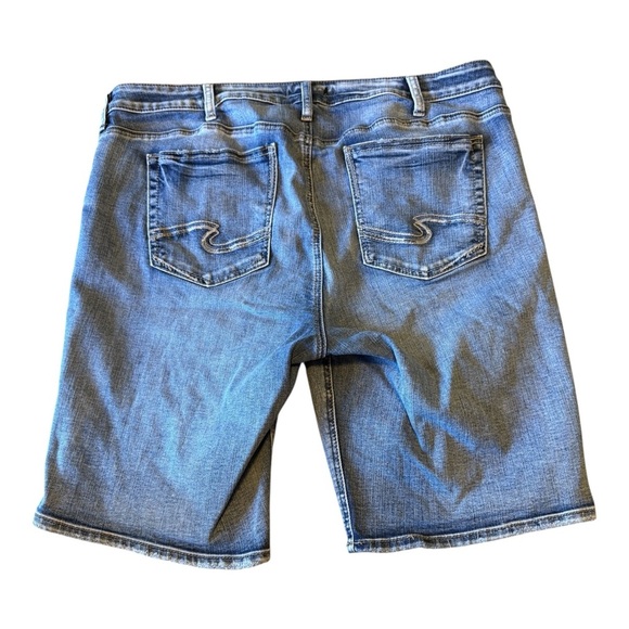 Silver Jeans Co Shorts Womens Sz 20 Avery Bermuda Blue Denim Mid Rise - Picture 8 of 14